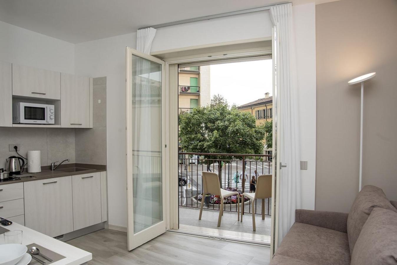 Camelot Appartamenti - Business E Holiday San Martino Buon Albergo Exterior foto